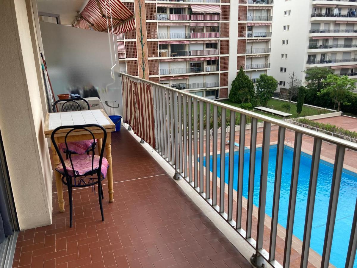 Studio Climatise Et Piscine En Bord De Mer Roquebrune-Cap-Martin Zewnętrze zdjęcie