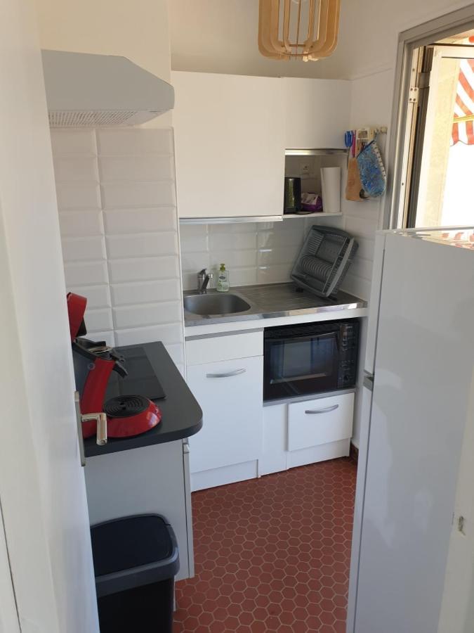 Studio Climatise Et Piscine En Bord De Mer Roquebrune-Cap-Martin Zewnętrze zdjęcie